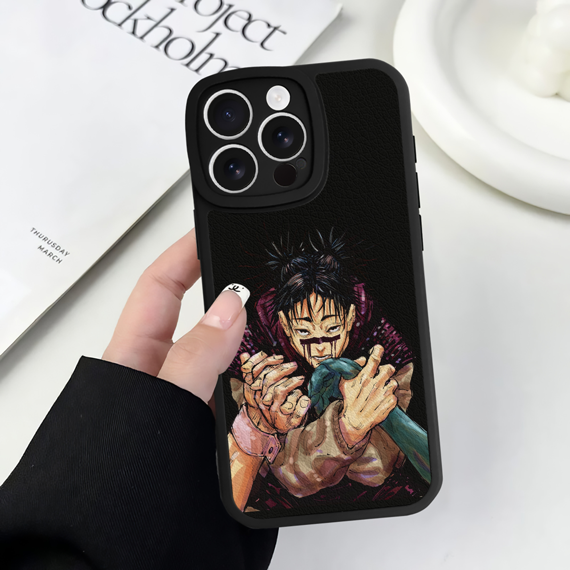 （画像用） 呪術廻戦 Jujutsu Kaisen 【iPhone 16シリーズ対応】シリコンスマホケース（レザー調） 材質：シリコン